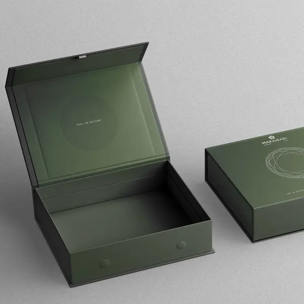 magnetic-closure-boxes